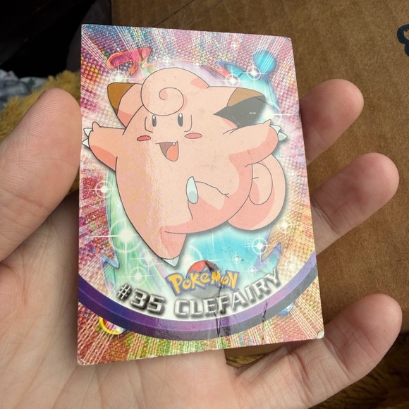 Pokemon TOPPS Clefairy #35 - Picture 4 of 4